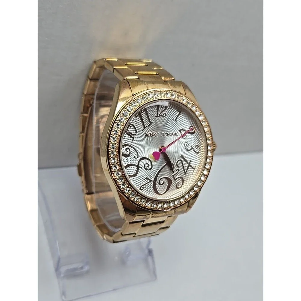 Womens Betsey Johnson 40mm Rose Gold Crystal Bezel Watch New Battery Dress Heart